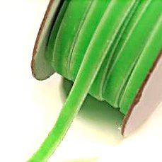 Velvet ribbon 6 mm, light green