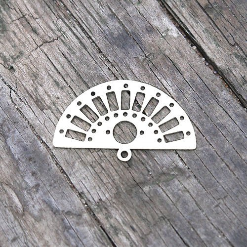 Steel base for beads, silver color, fan 1.5x3.0cm, 1 piece