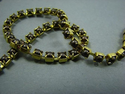 SS14,5 (3,5mm) PEARL CUPCHAIN - BROWN, RAW (UNPLATED)