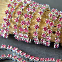 Rhinestone cupchain with Preciosa crystals  ss 8,5 (~2,5 mm) Rose / silver 10cm