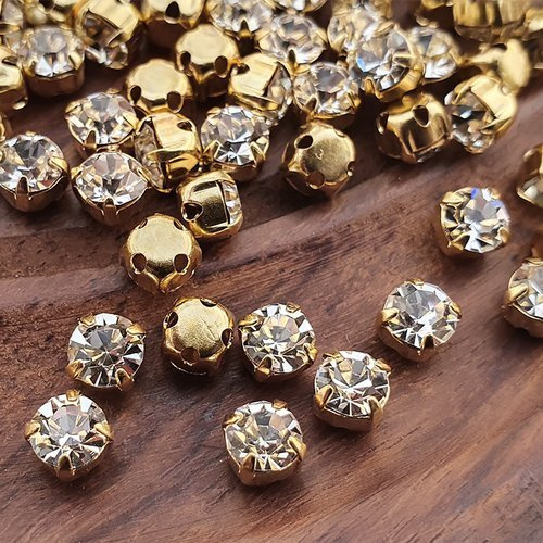 Preciosa crystals MC chaton ss 20 (~ 4.6 mm) in a setting, Crystal, gold plated, 1 pc.