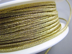 Czech metallized braid 3mm gold, 1m